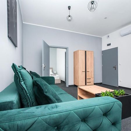 Apartamenty Zabrska 45 Gliwice Kültér fotó