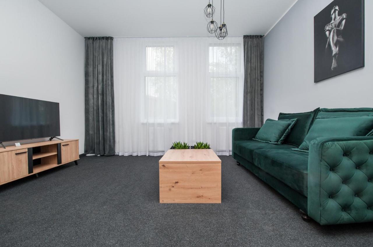 Apartamenty Zabrska 45 Gliwice Kültér fotó