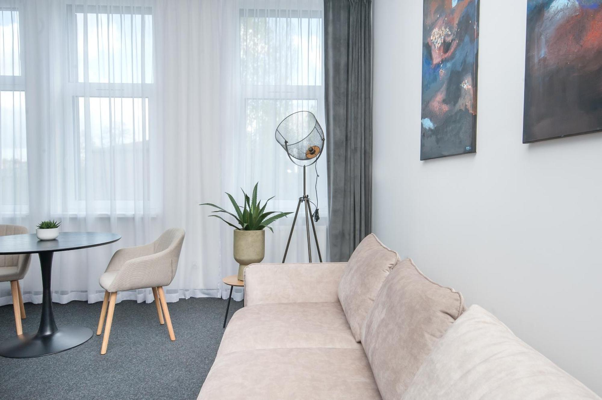 Apartamenty Zabrska 45 Gliwice Kültér fotó